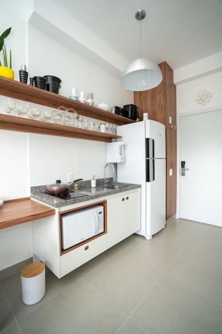 Em Pinheiros - 2 Quadras Da Faria Lima E Madalena Apartamento São Paulo