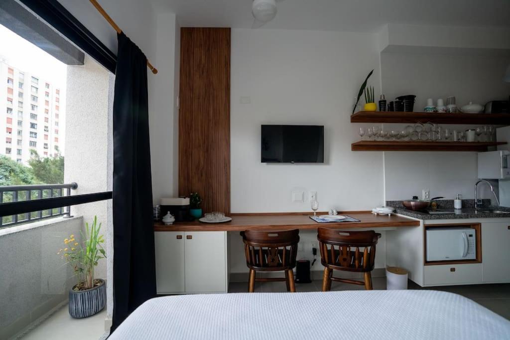 Apartamento Em Pinheiros - 2 Quadras Da Faria Lima E Madalena