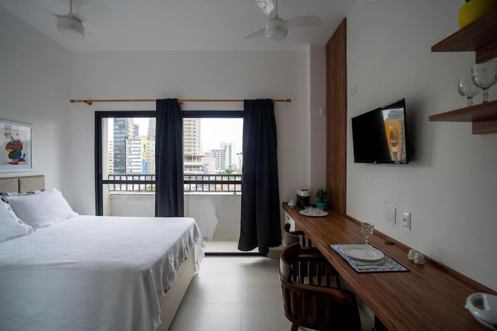 Em Pinheiros - 2 Quadras Da Faria Lima E Madalena Apartamento *