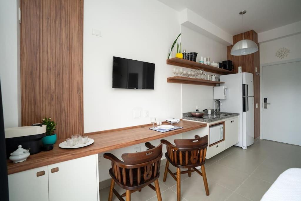 Apartamento Em Pinheiros - 2 Quadras Da Faria Lima E Madalena *